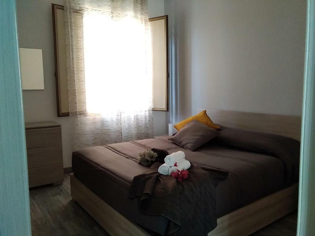 Apartmán Casa Romans, Via Della Palma, 63 Katánie Exteriér fotografie