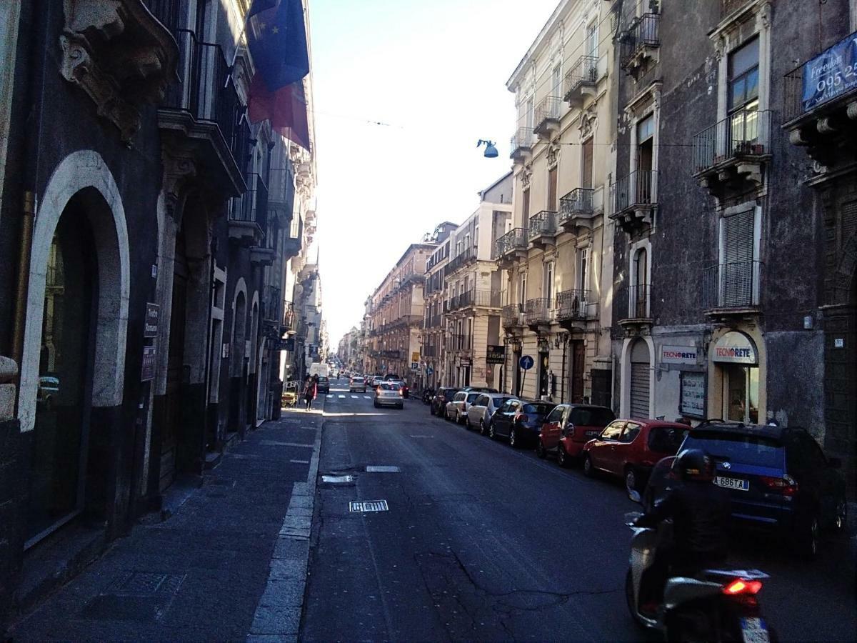 Apartmán Casa Romans, Via Della Palma, 63 Katánie Exteriér fotografie